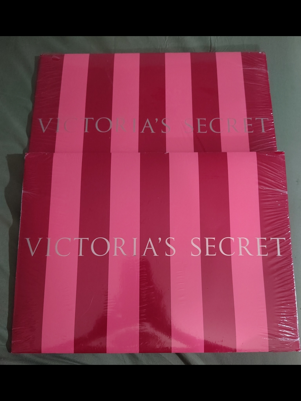 Victoria's Secret Pink and Dark Pink Striped Gift Wrap Kit Set Of 2